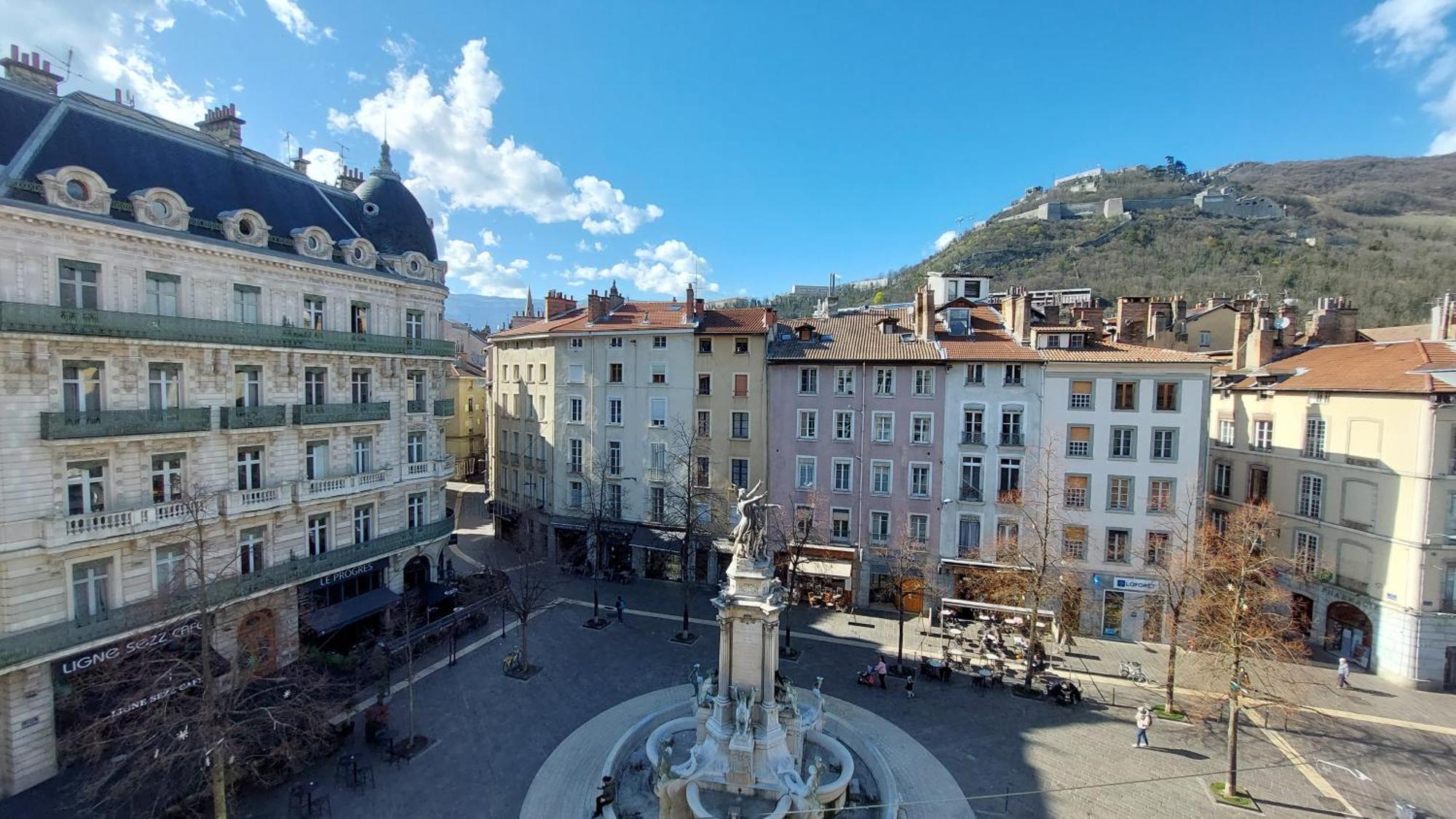 Hyper-Centre De Grenoble, Suite Parentale - Wifi Fibre - Cocon 외부 사진