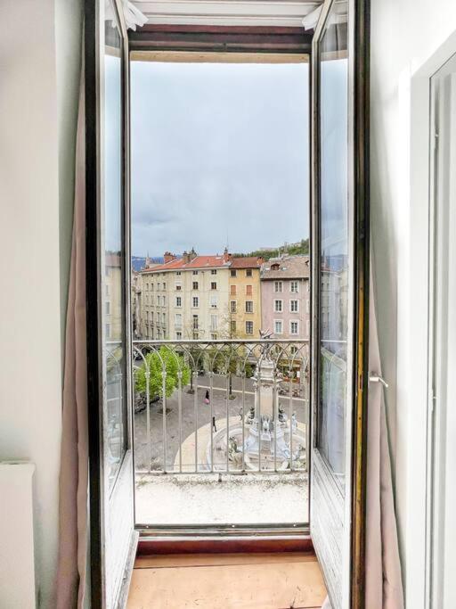 Hyper-Centre De Grenoble, Suite Parentale - Wifi Fibre - Cocon 외부 사진